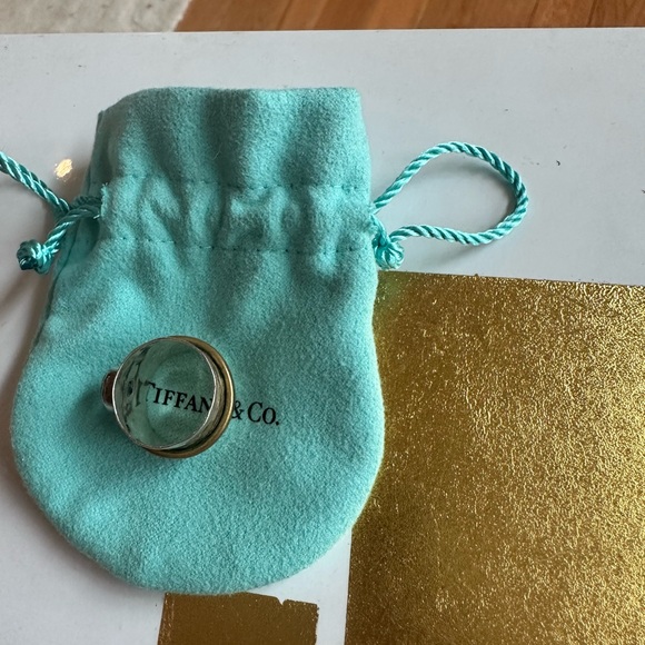 Topaz gem stone aquamarine hammered silver and brass ring - Picture 11 of 15